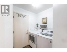 203 Coville Close NE - photo 14