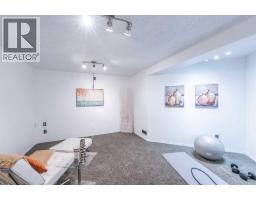 203 Coville Close NE - photo 39