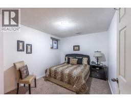 203 Coville Close NE - photo 40