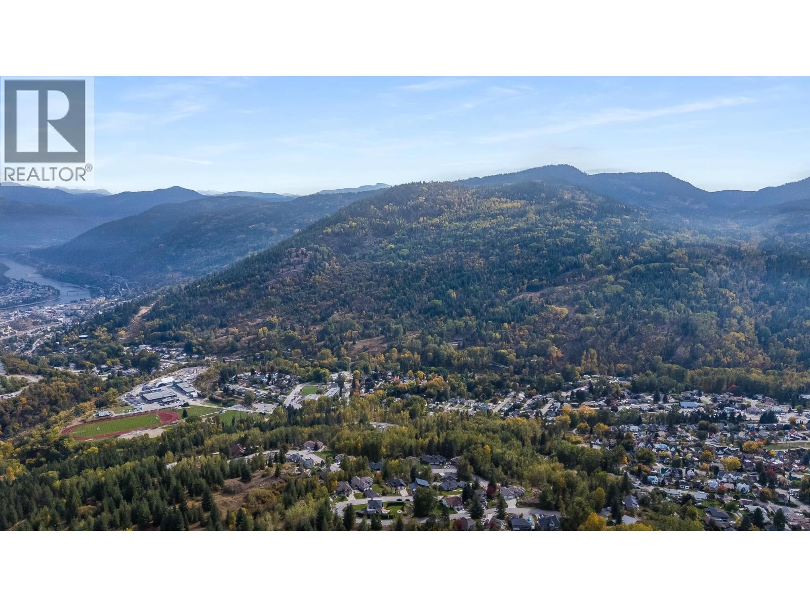 464 Whitman Way - Image 49