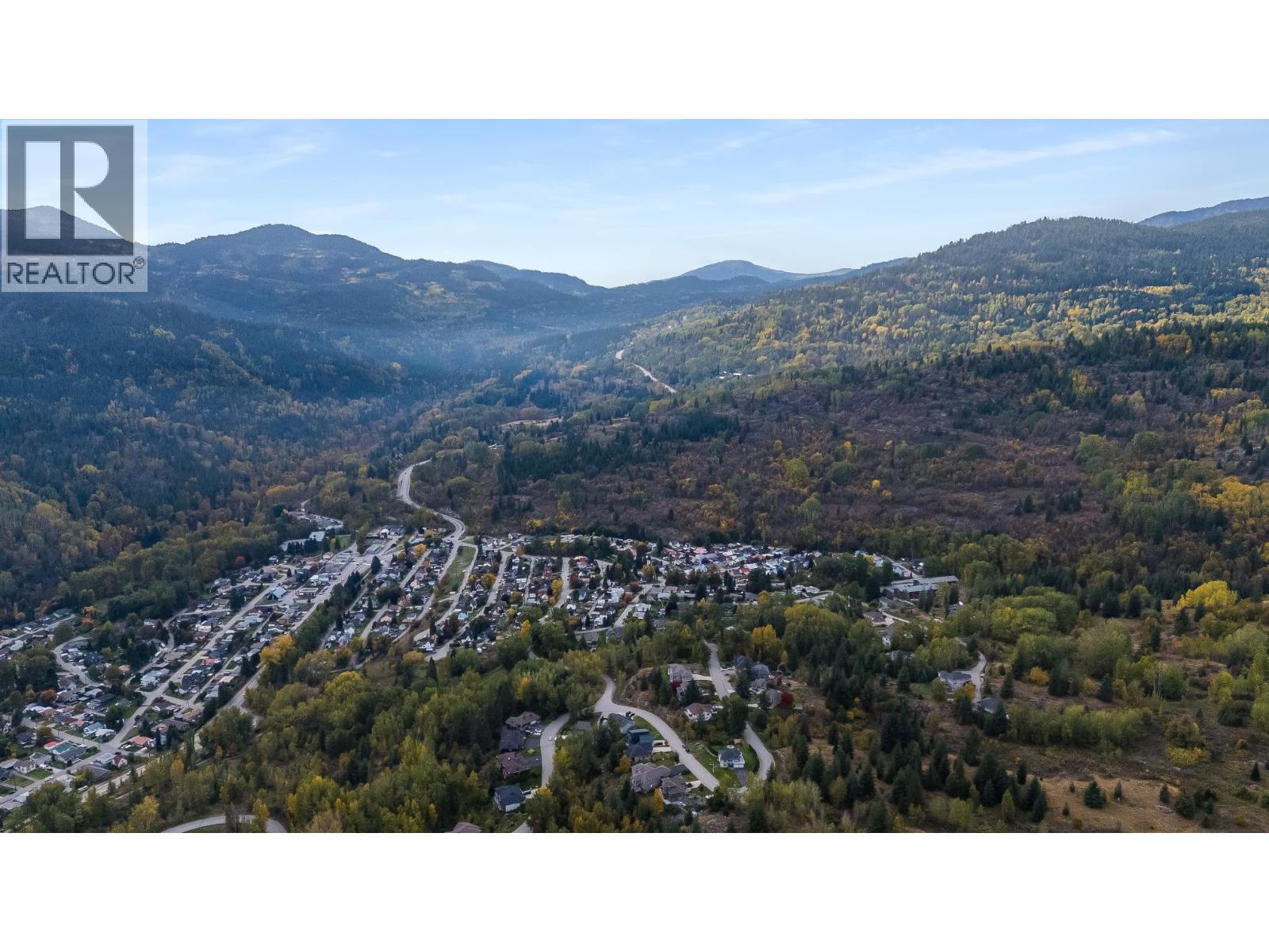 464 Whitman Way - 50