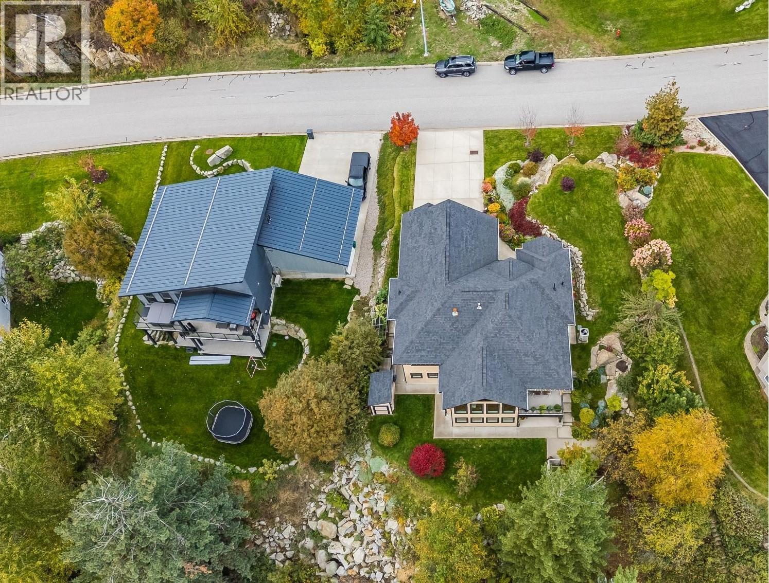 464 Whitman Way - Image 48
