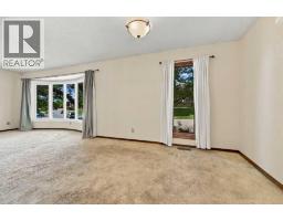 14 Dalhousie Crescent NW - photo 9