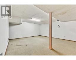 14 Dalhousie Crescent NW - photo 19