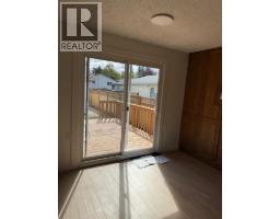 471 78 Avenue NE - photo 21