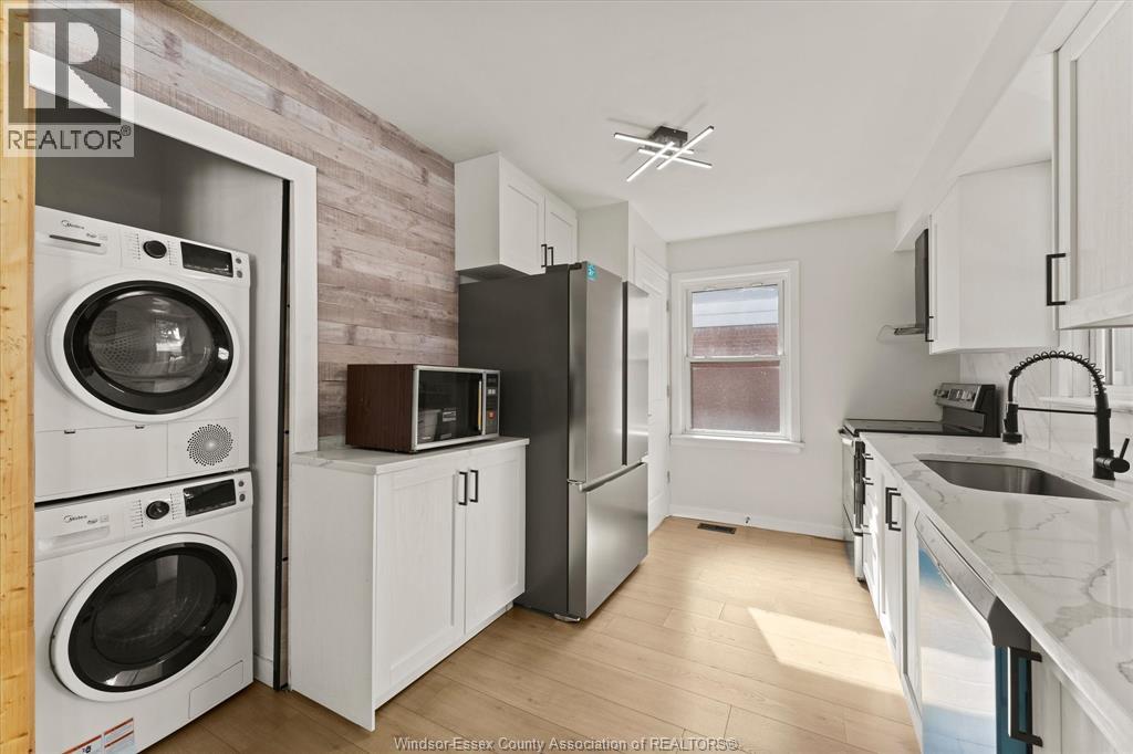 3859 BIRCH - Image 15