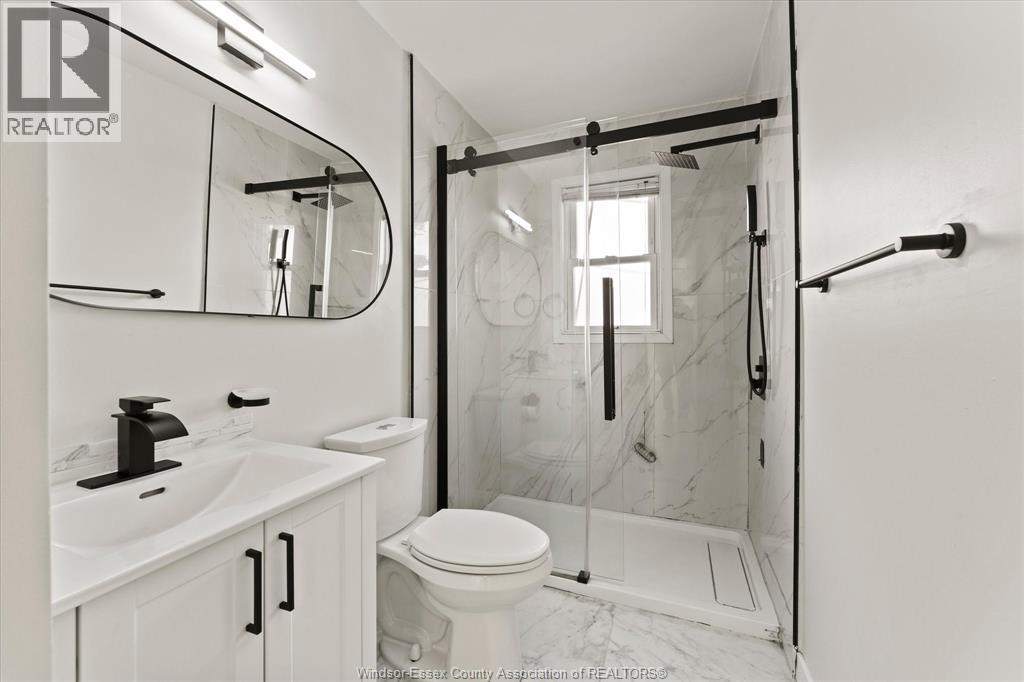 3859 BIRCH - Image 21