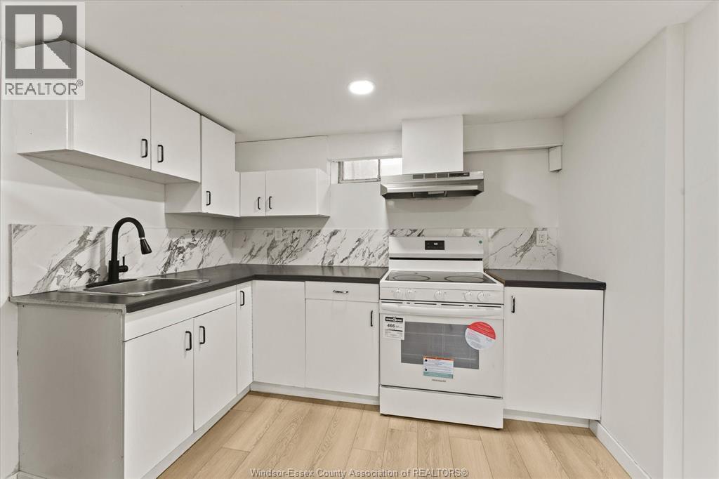 3859 BIRCH - 24