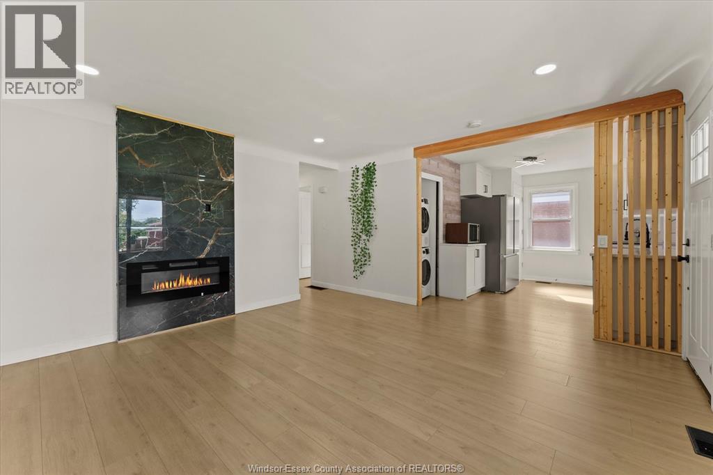3859 BIRCH - Image 7