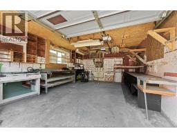 3859 Birch, Windsor, ON N9C1Z4 Photo 35