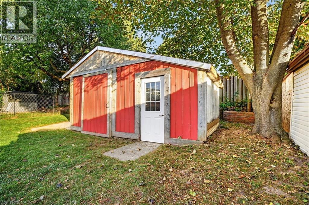 67 Arnold Street — photo 45