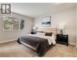 176 Mapleburn Drive SE - photo 16