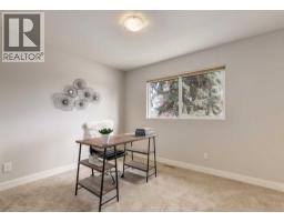 176 Mapleburn Drive SE - photo 25