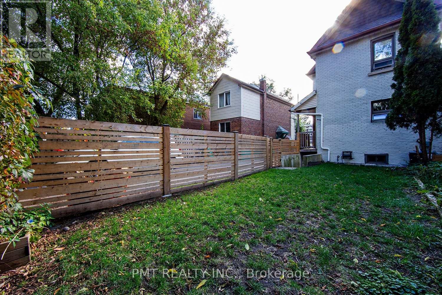 39 Windermere Avenue — photo 23