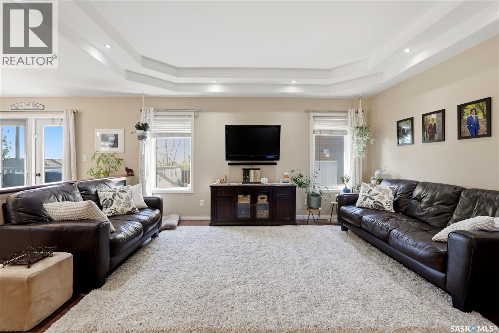 124 2nd AVENUE W, Montmartre — photo 7