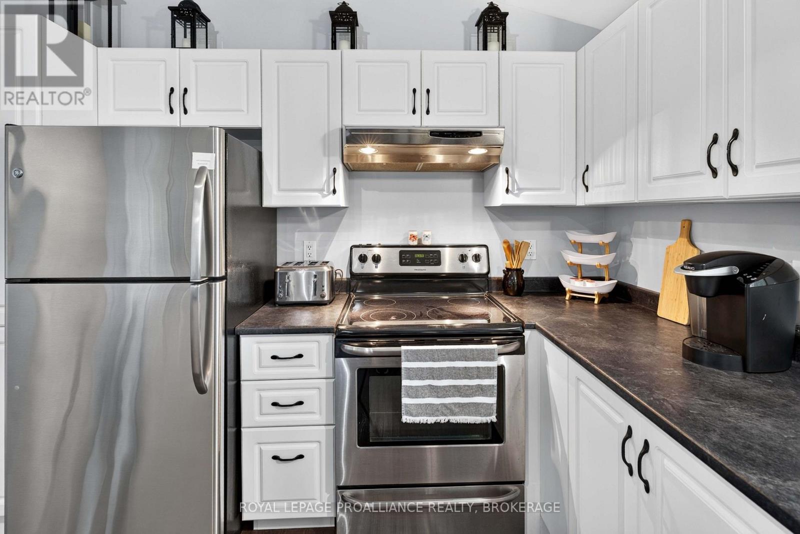 368 TROY LAKE ROAD - Image 24