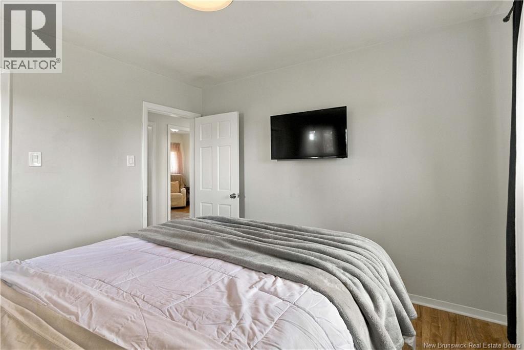 961 Royal Road - 24