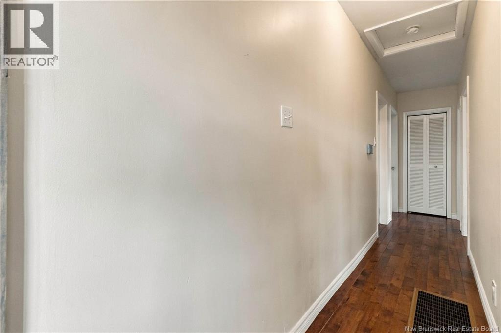 961 Royal Road - 18