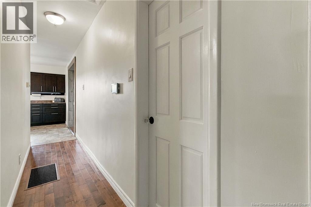 961 Royal Road - 19
