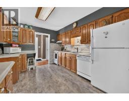Kitchen - 21 Carolina Drive, Brantford, ON N3R1X6 Photo 9
