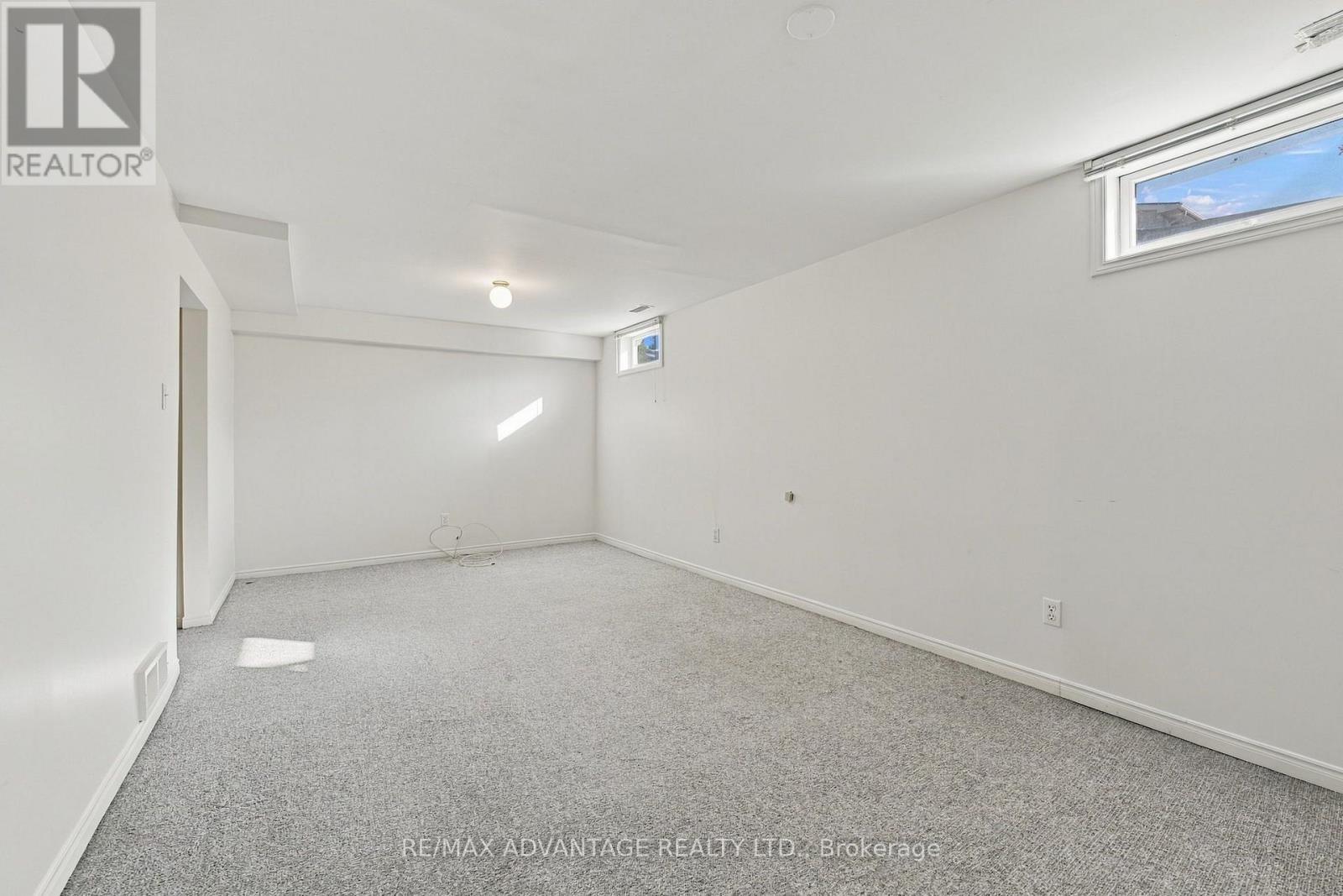 15 CHESWICK CIRCLE - Image 21