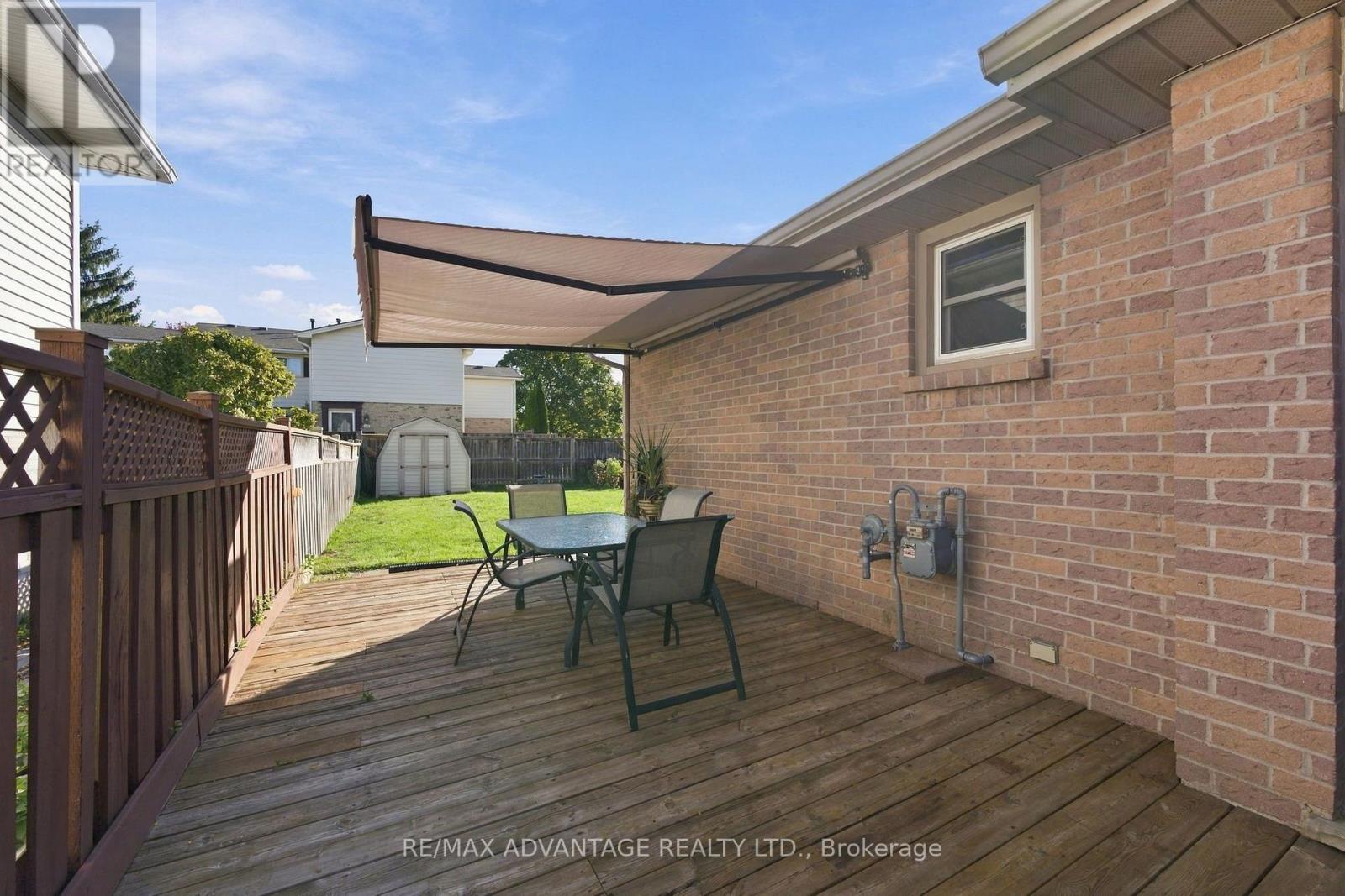15 CHESWICK CIRCLE - Image 33