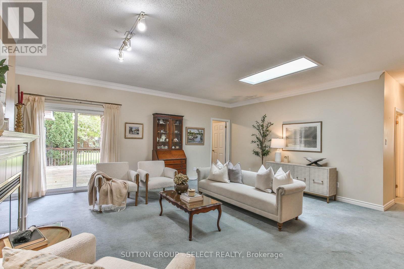 #32 30 DOON DRIVE - 7