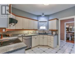 32 - 30 Doon Drive, London North, ON N5X3X2 Photo 14