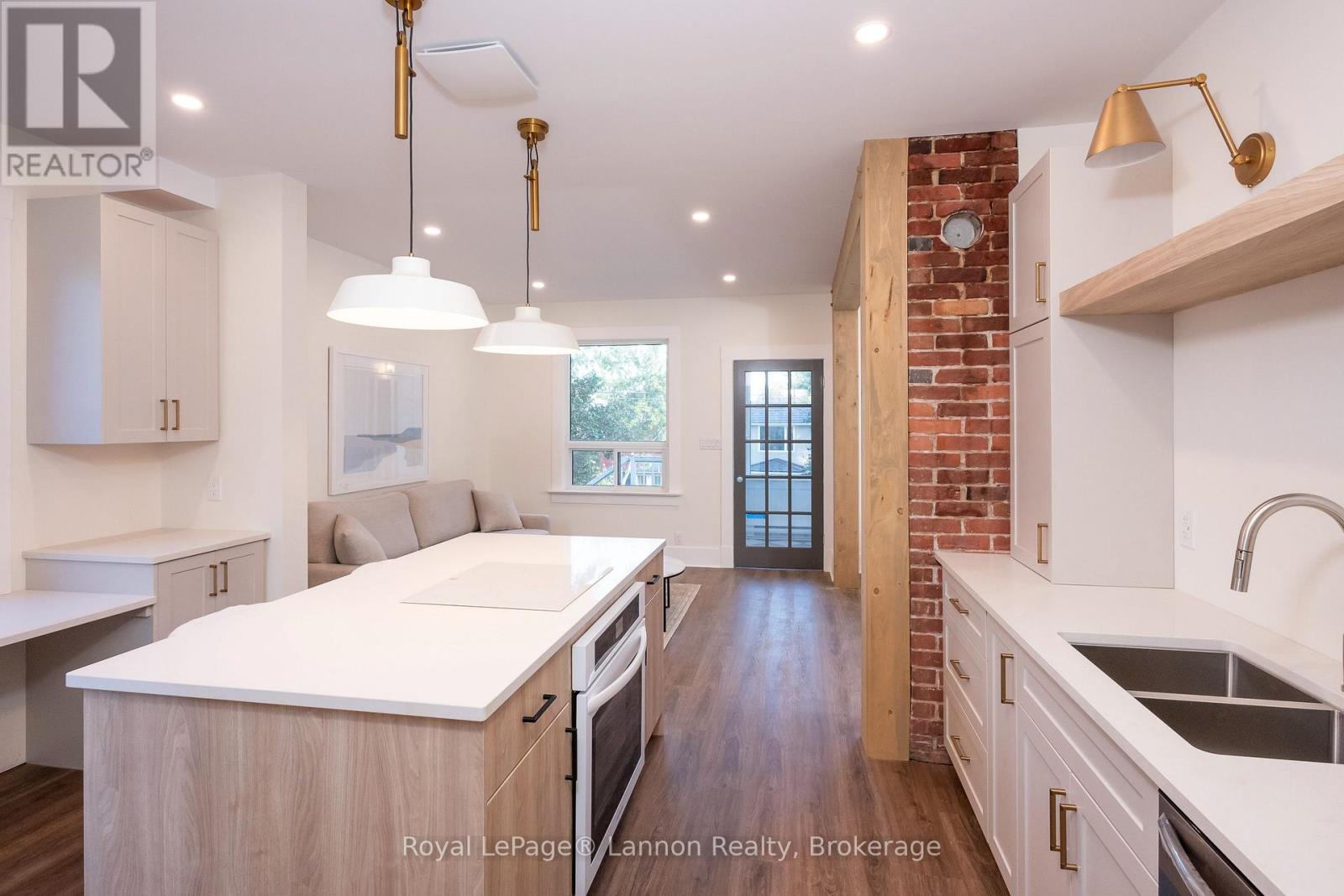 16 CROWN STREET - 11