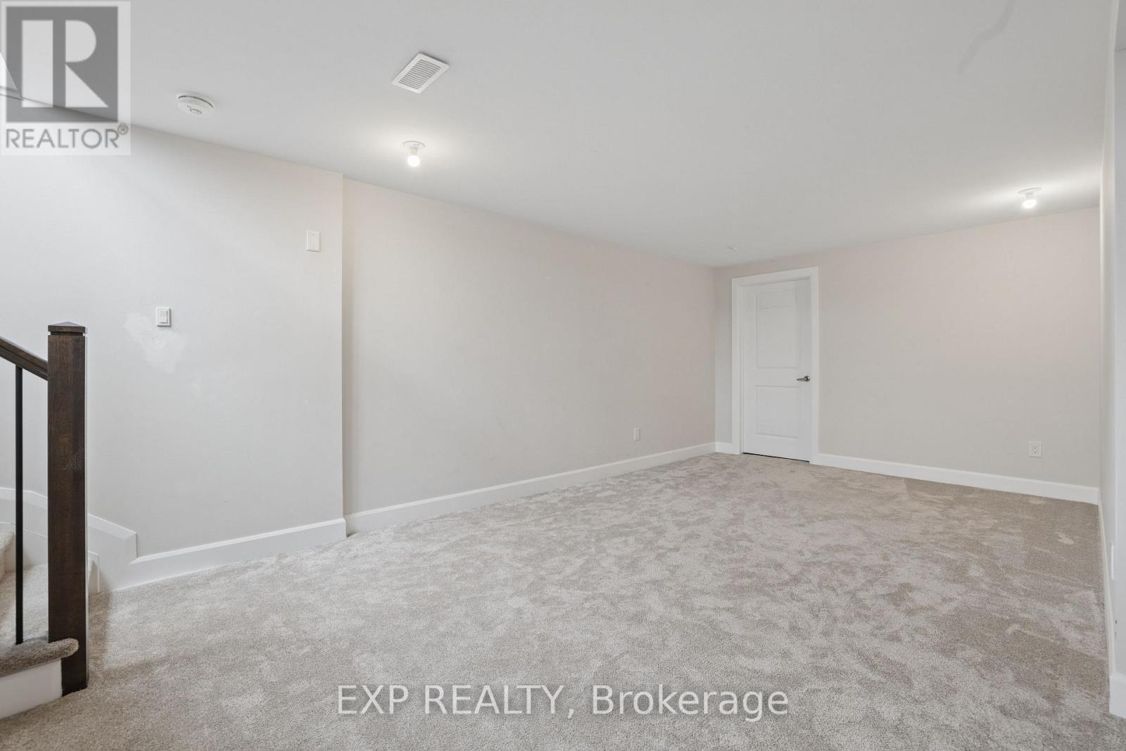 734 Ploughman Place — photo 35
