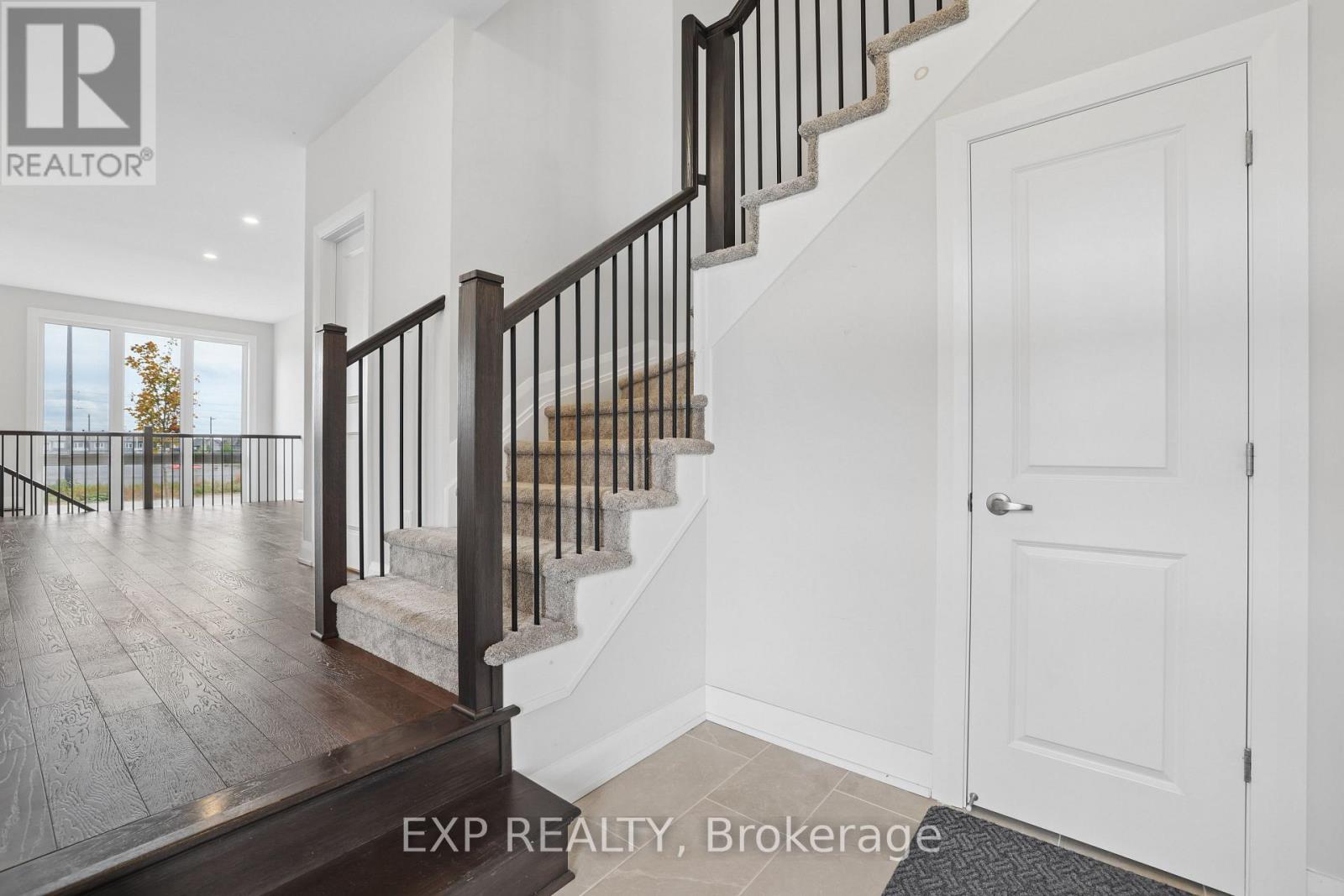 734 PLOUGHMAN PLACE, Ottawa — photo 4