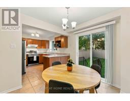 161 Kinross Private, Ottawa, ON K2K3P8 Photo 12
