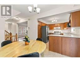 161 Kinross Private, Ottawa, ON K2K3P8 Photo 13