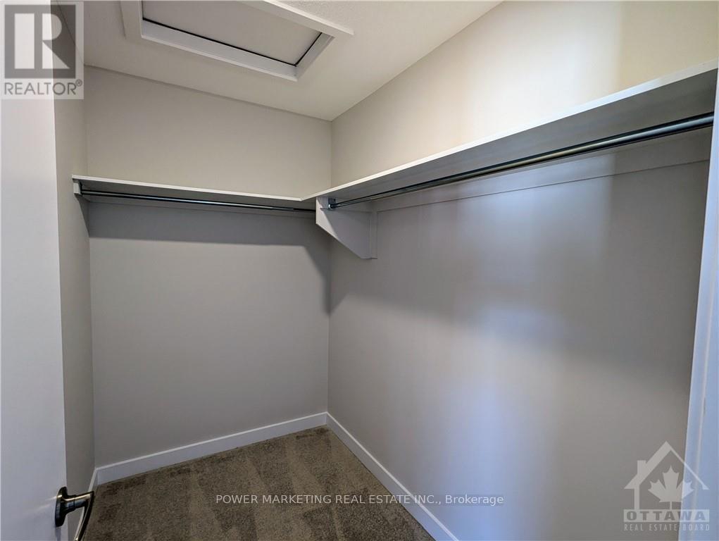 36 CHASING GROVE, Ottawa — photo 12