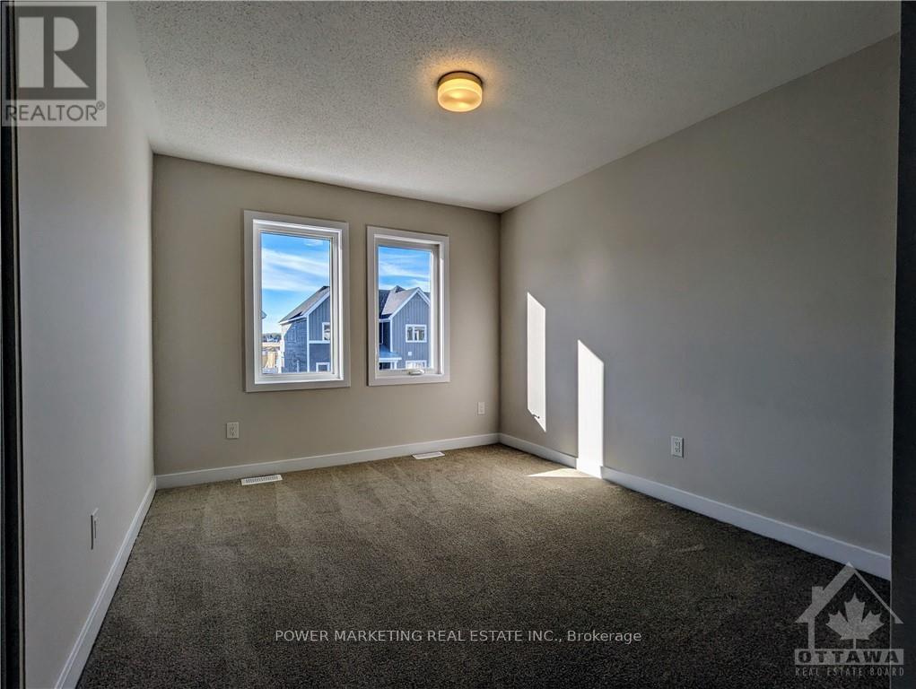 36 Chasing Grove — photo 15