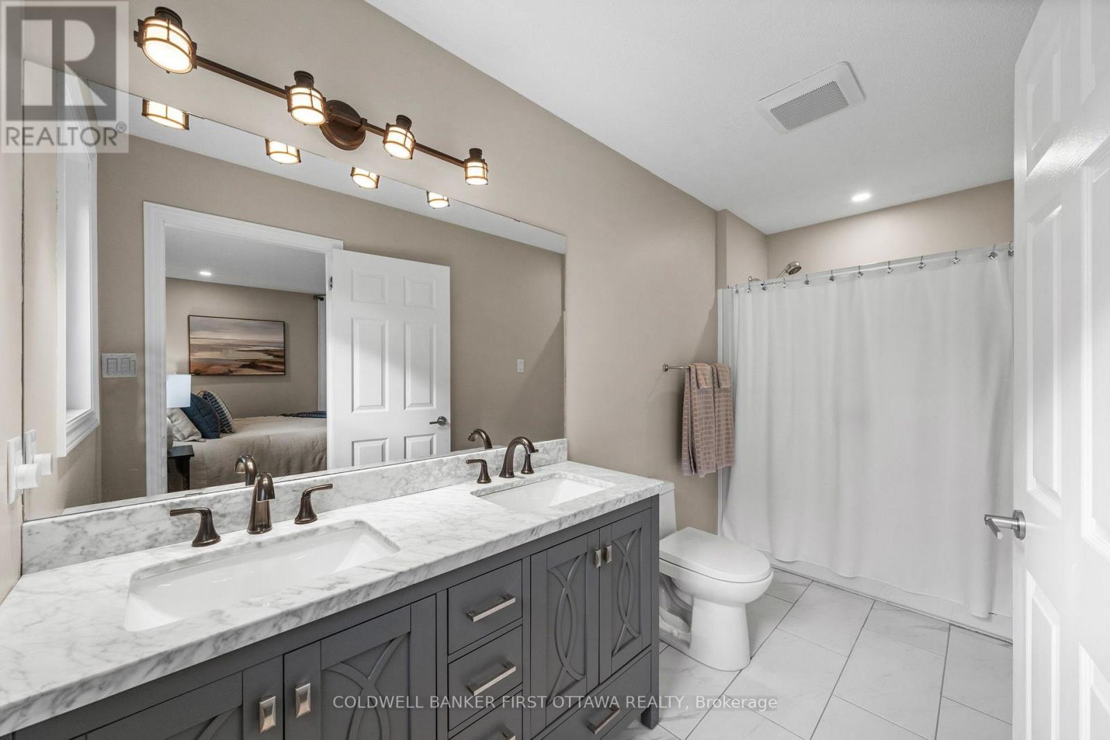 2435 RIVER ROAD - 23
