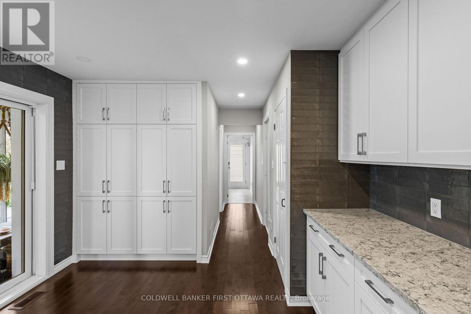 2435 RIVER ROAD - 24