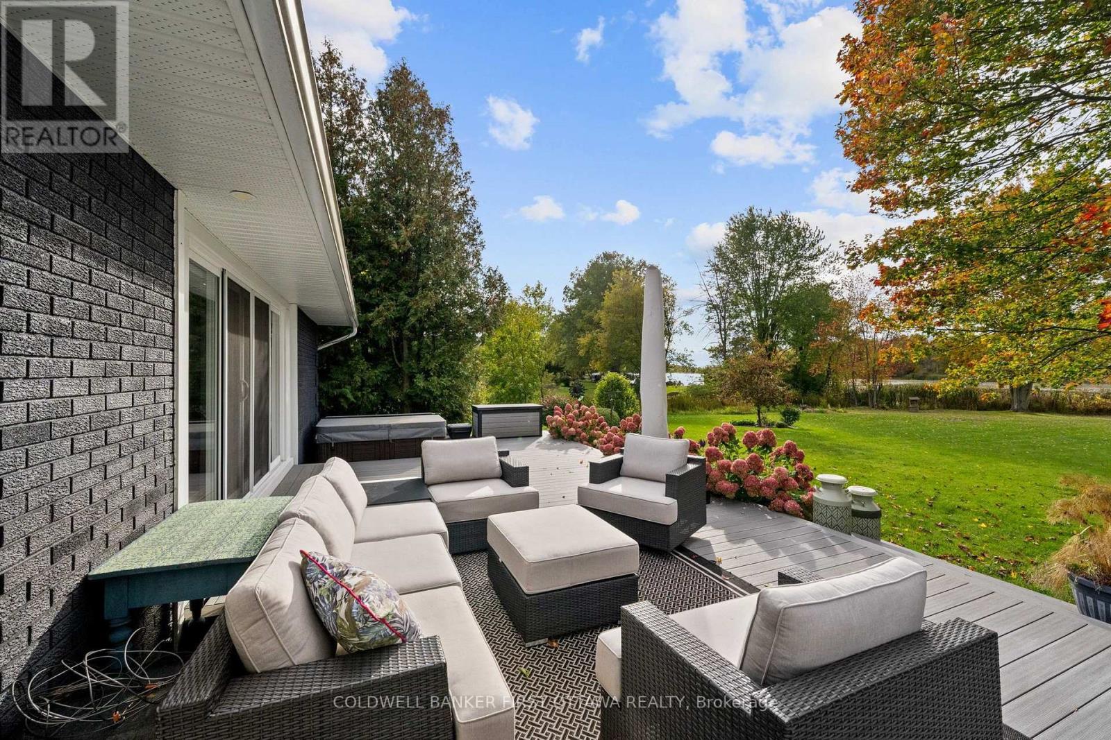 2435 RIVER ROAD - 31