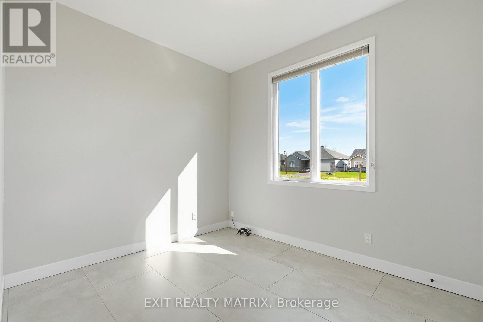 64 ADAM STREET - Image 19