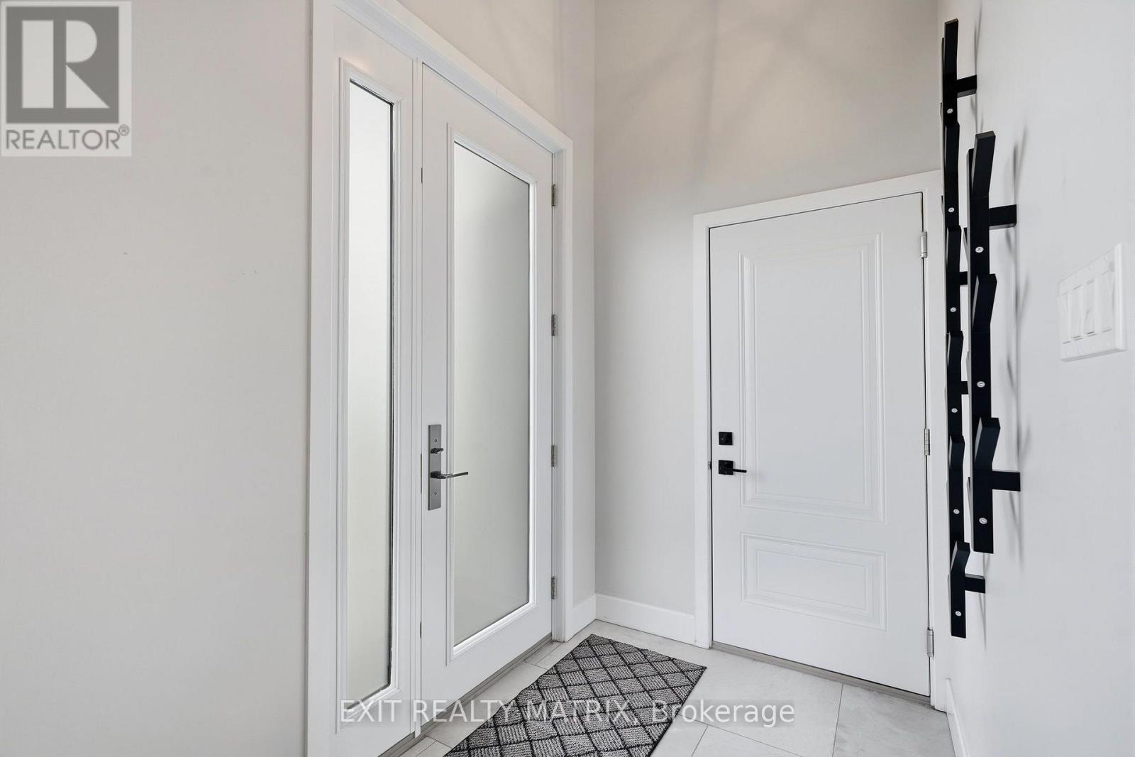 64 ADAM STREET - 4