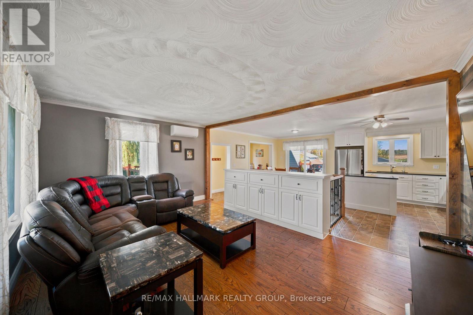 321 CONCESSION ROAD 2 - 10
