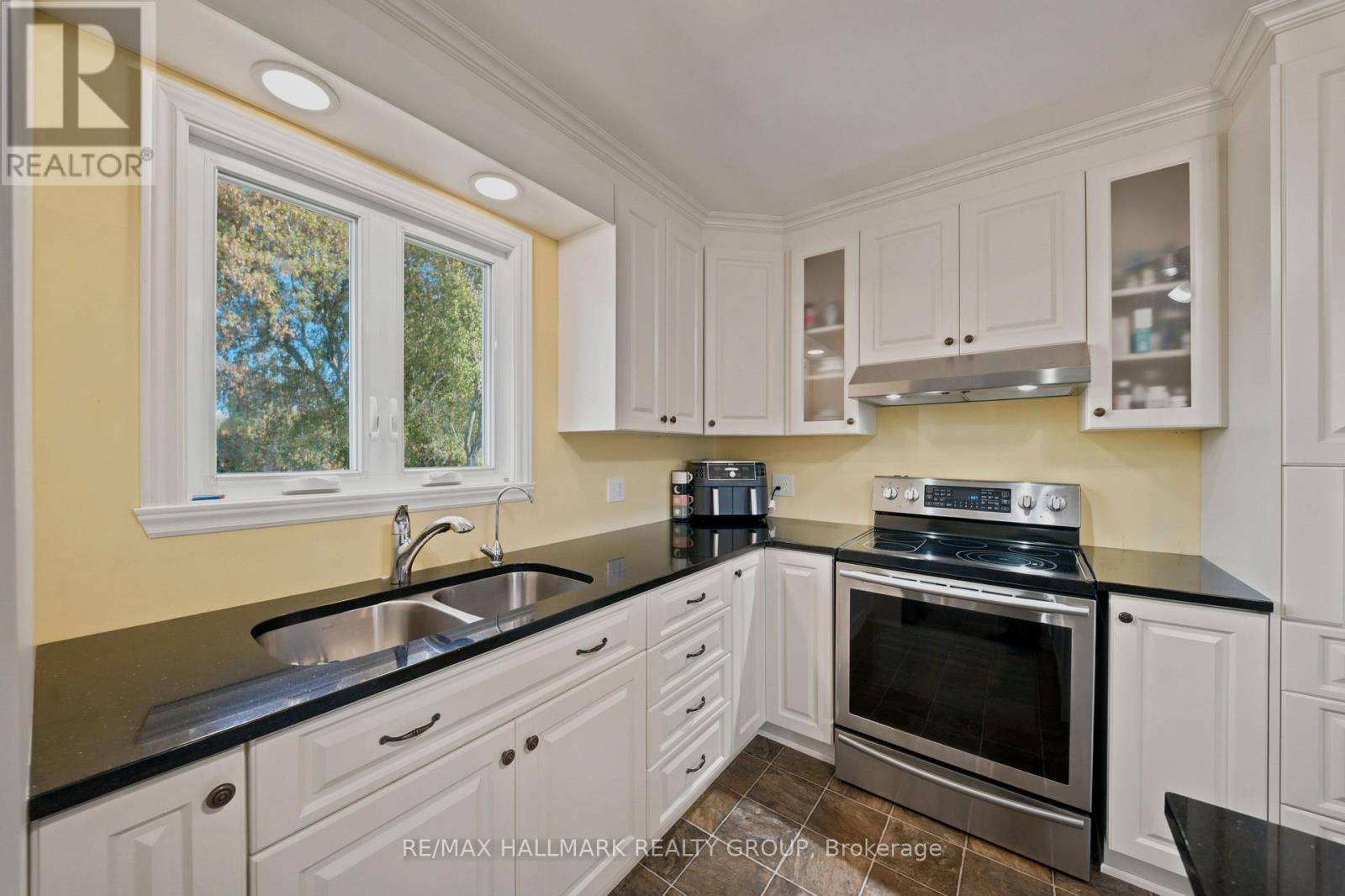 321 CONCESSION ROAD 2 - Image 13
