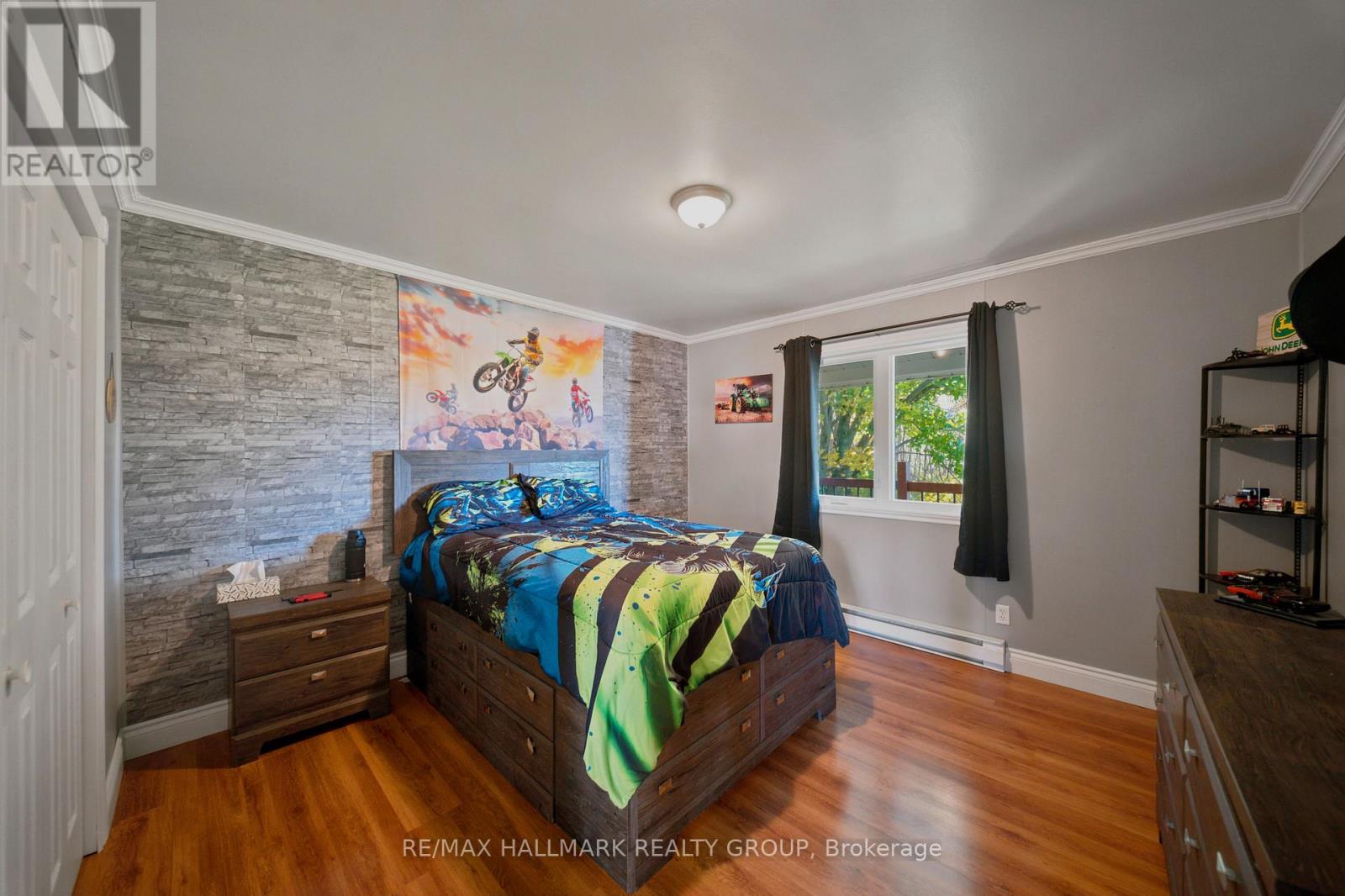 321 CONCESSION ROAD 2 - 20