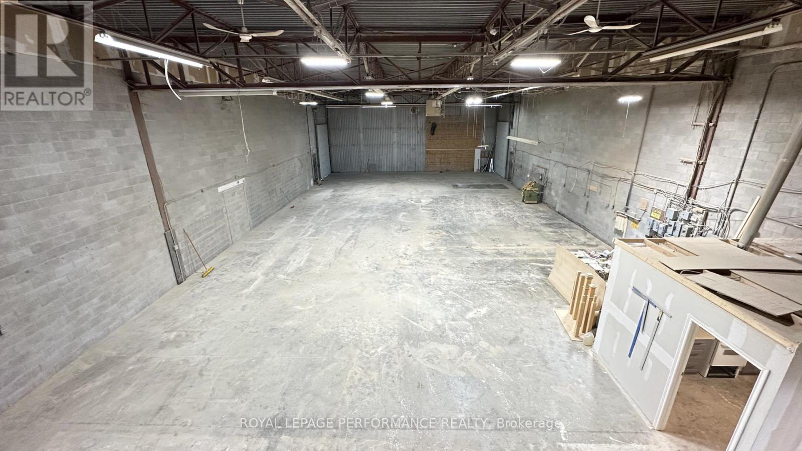 2 - 1618 Michael Street