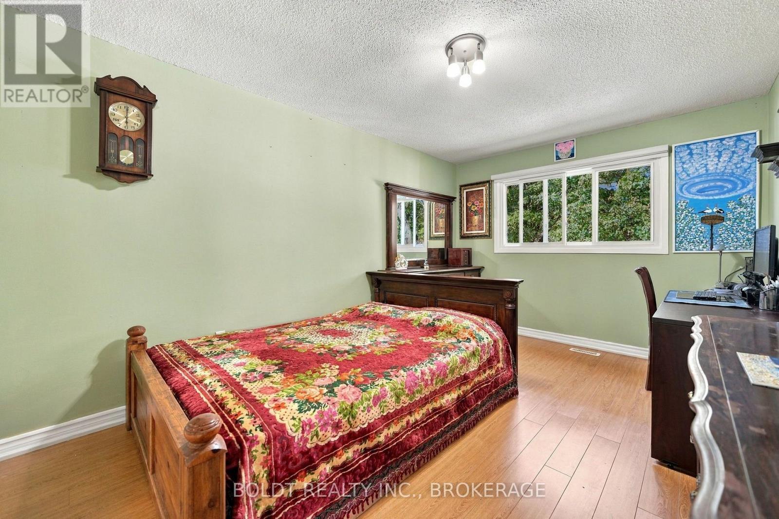 2554 COBBINSHAW CIRCLE - Image 15