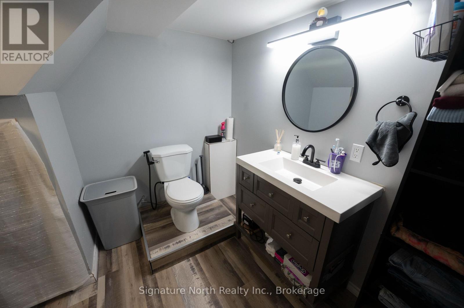 114 CAROLINE STREET - 28