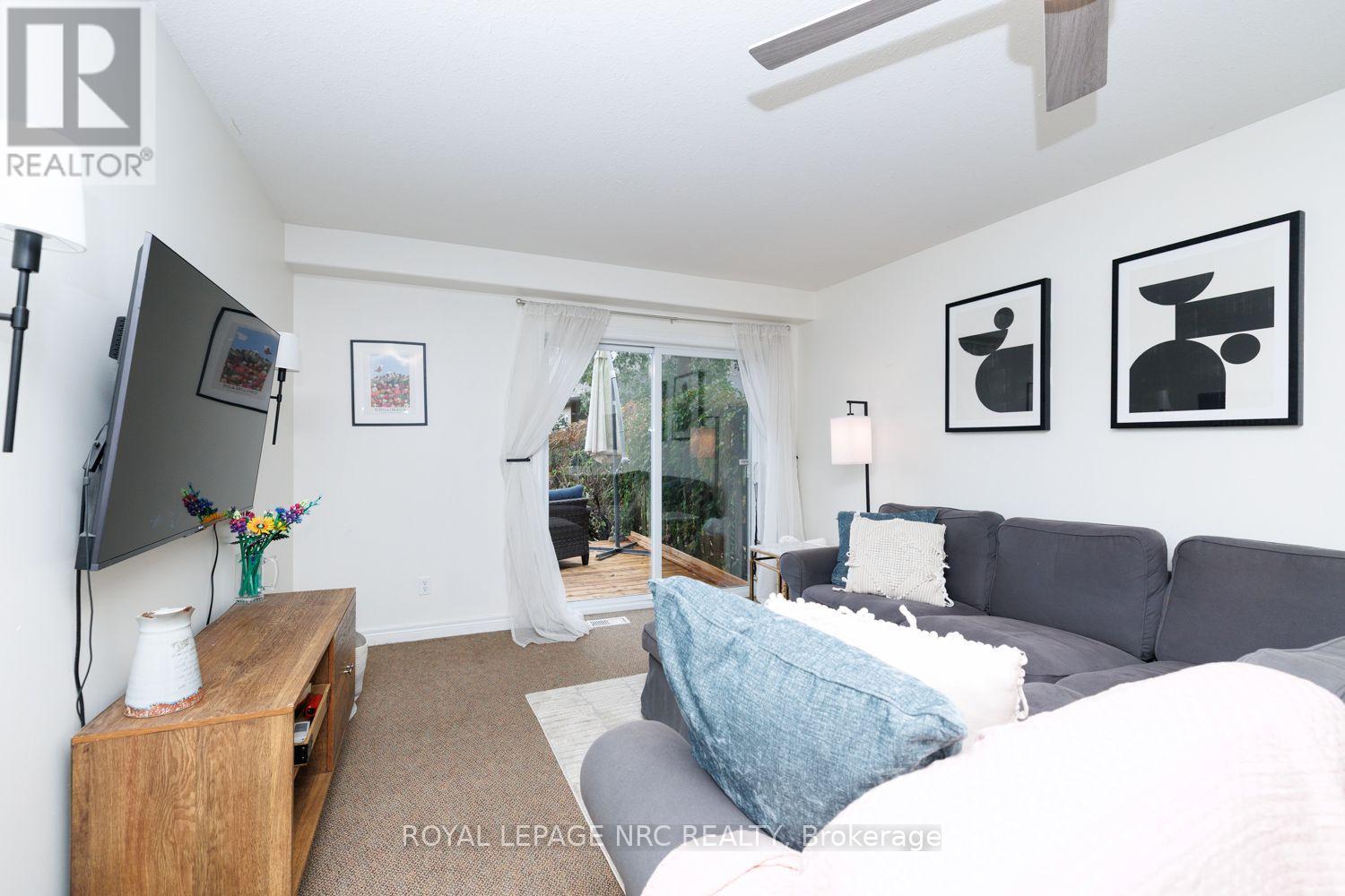 399 AUTUMN CRESCENT - Image 14