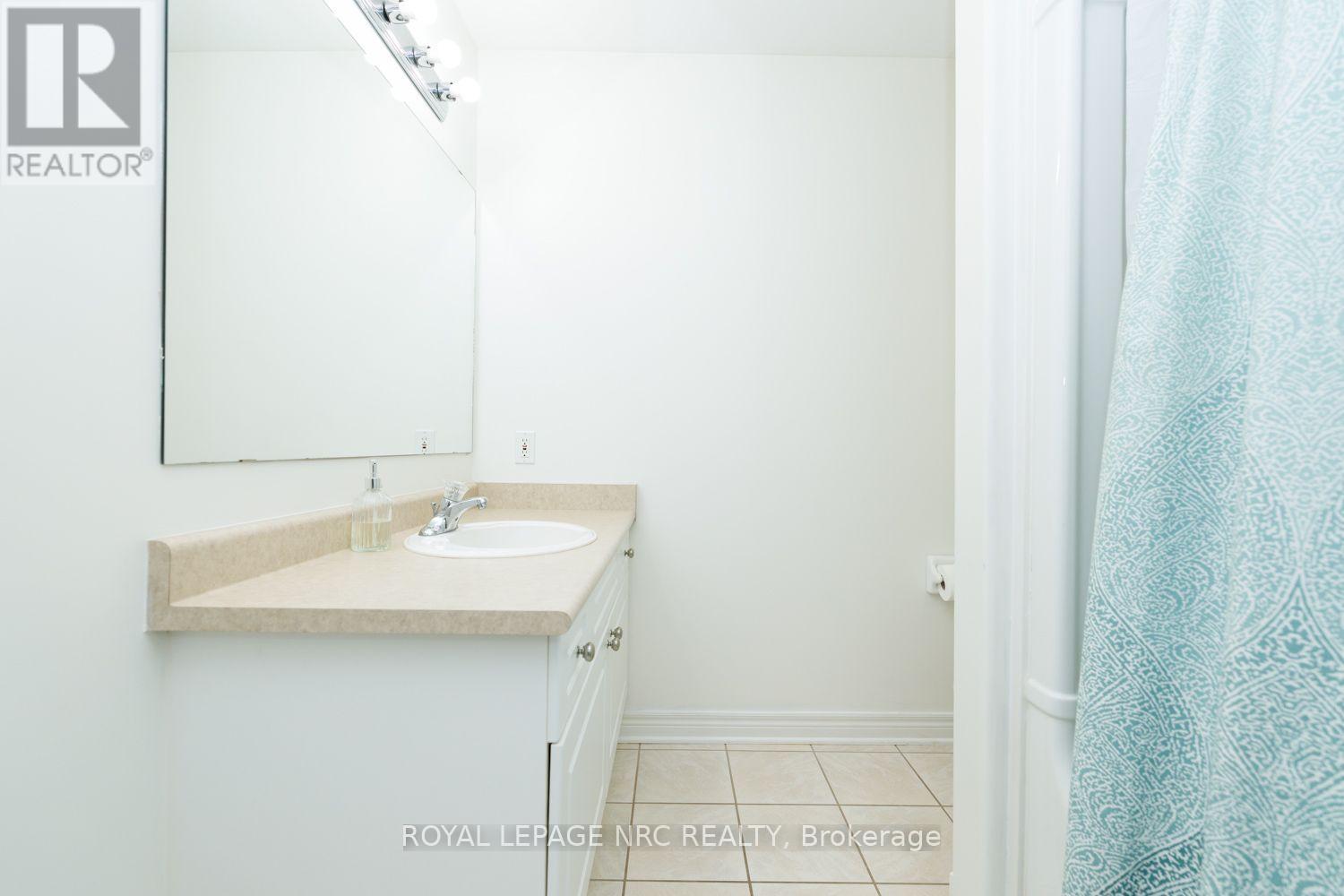 399 AUTUMN CRESCENT - Image 35