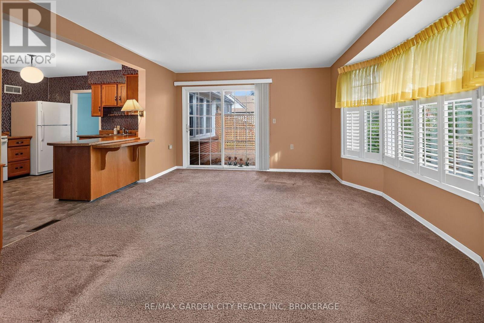 1571 PELHAM STREET - Image 14