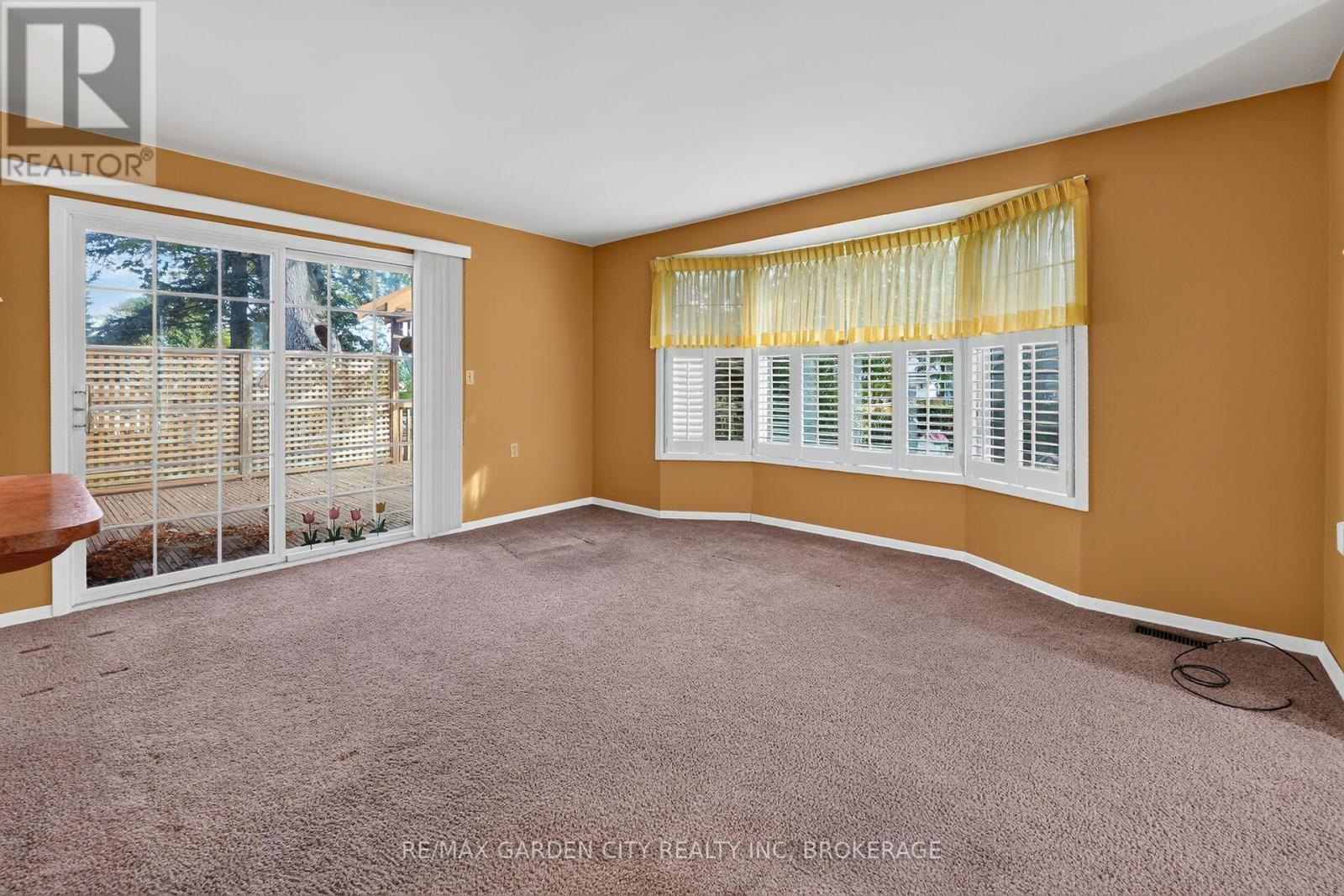 1571 PELHAM STREET - Image 15